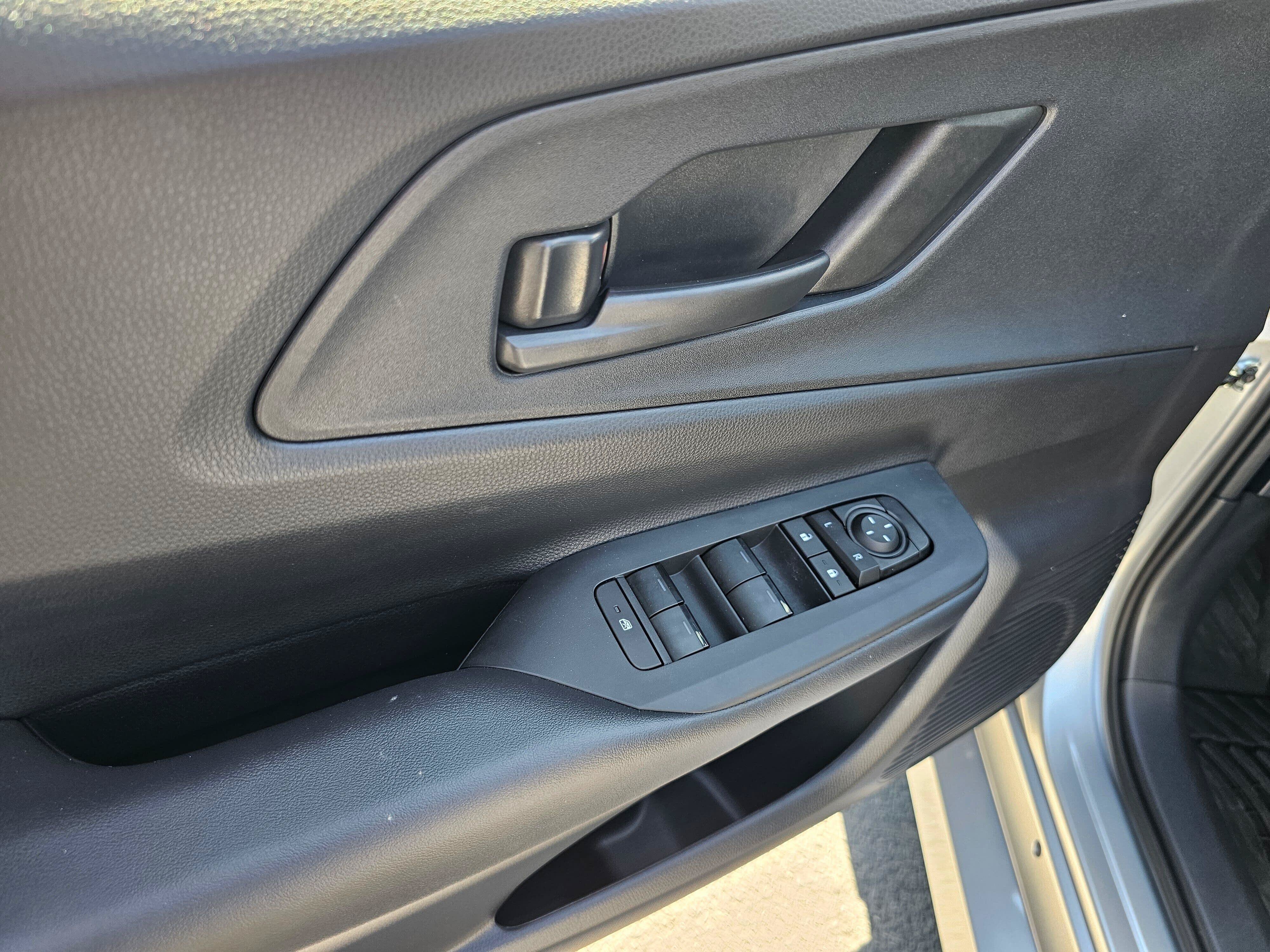 Certified 2026 Toyota Prius Plug-In Hybrid FWD image 21