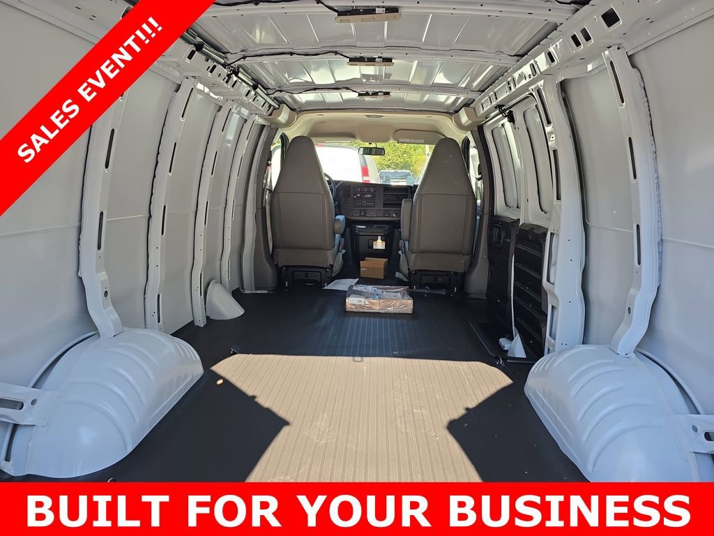 New 2025 Chevrolet Express 2500 w/ Communications Package image 4