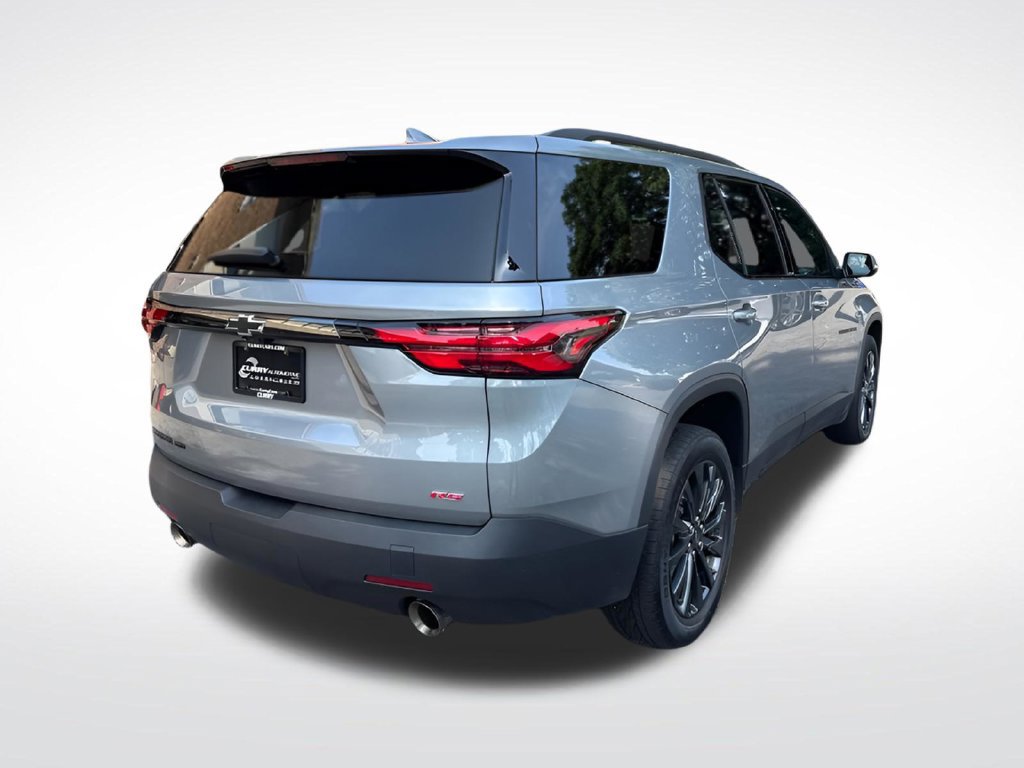 Used 2023 Chevrolet Traverse RS w/ LPO, Floor Liner Package AWD/4WD image 7