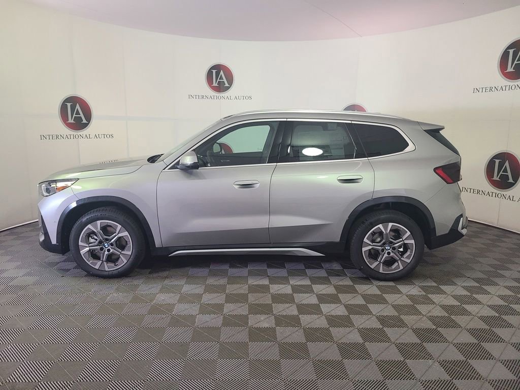 New 2025 BMW X1 xDrive28i w/ Premium Package image 4