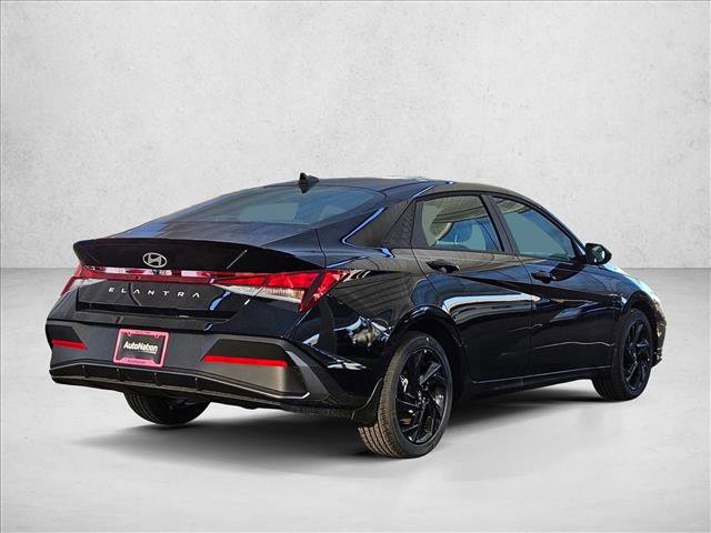 New 2026 Hyundai Elantra Sport image 2