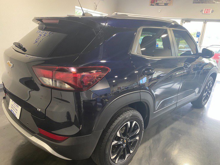 Used 2021 Chevrolet TrailBlazer LT w/ Sun and Liftgate Package image 6