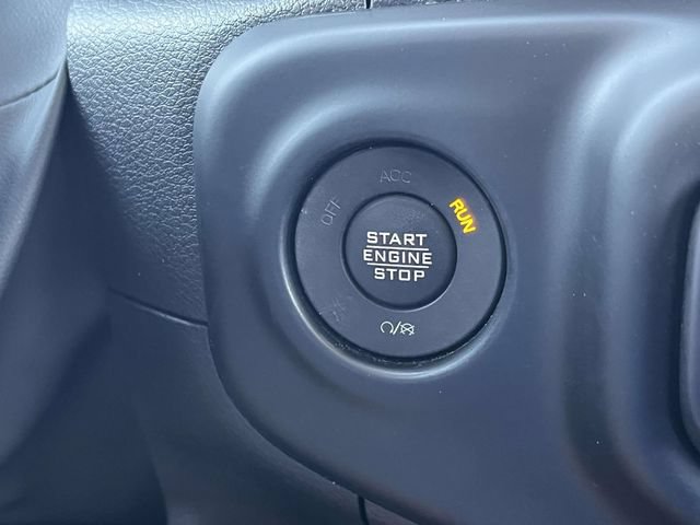 Used 2022 Jeep Wrangler Sport AWD/4WD image 31