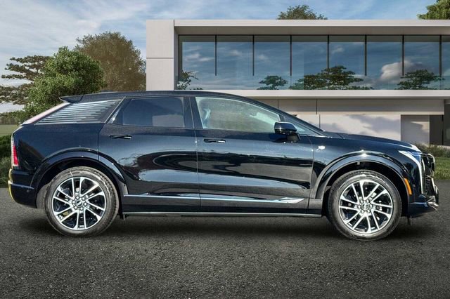 New 2026 Cadillac Optiq Sport 1 w/ LPO, Floor Liner Package image 3
