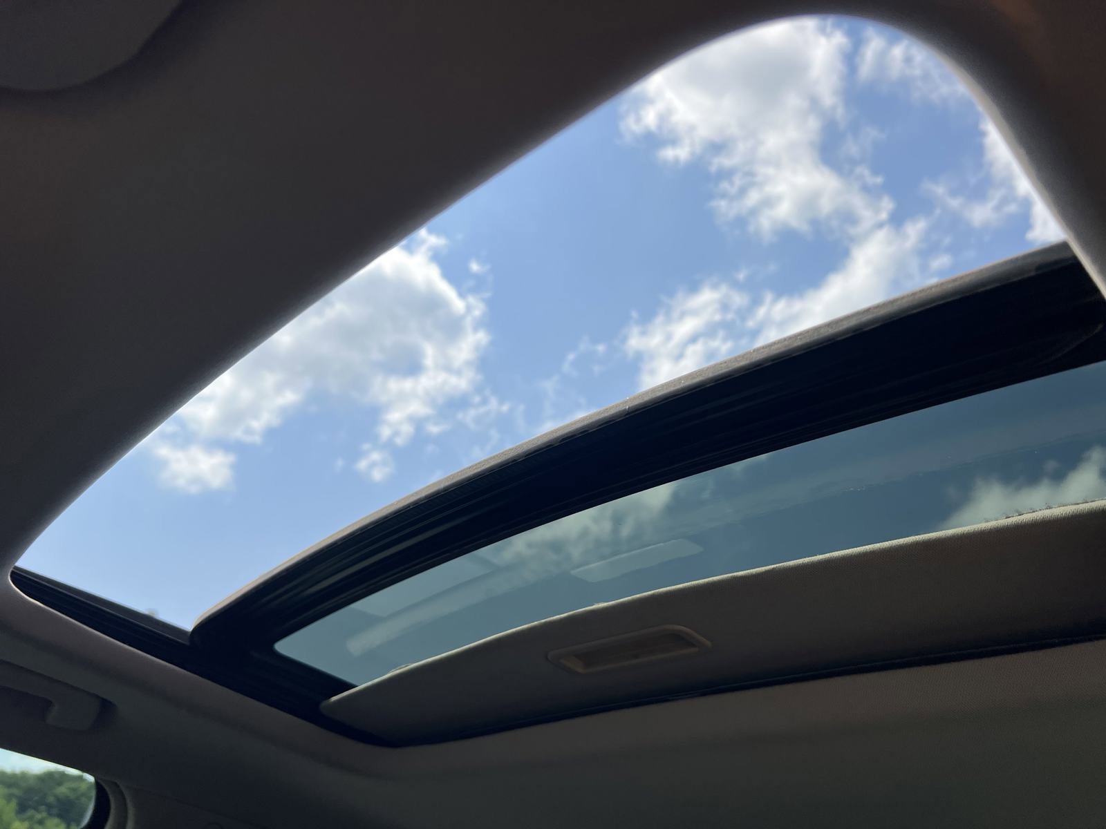 Used 2012 Ford Fusion SEL image 31