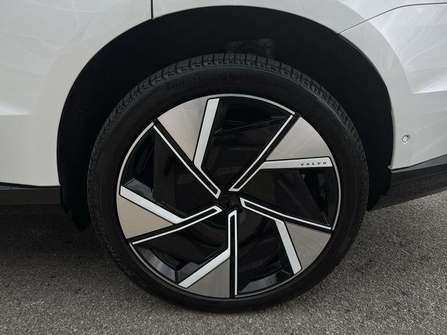 New 2025 Volvo EX90 Plus image 34