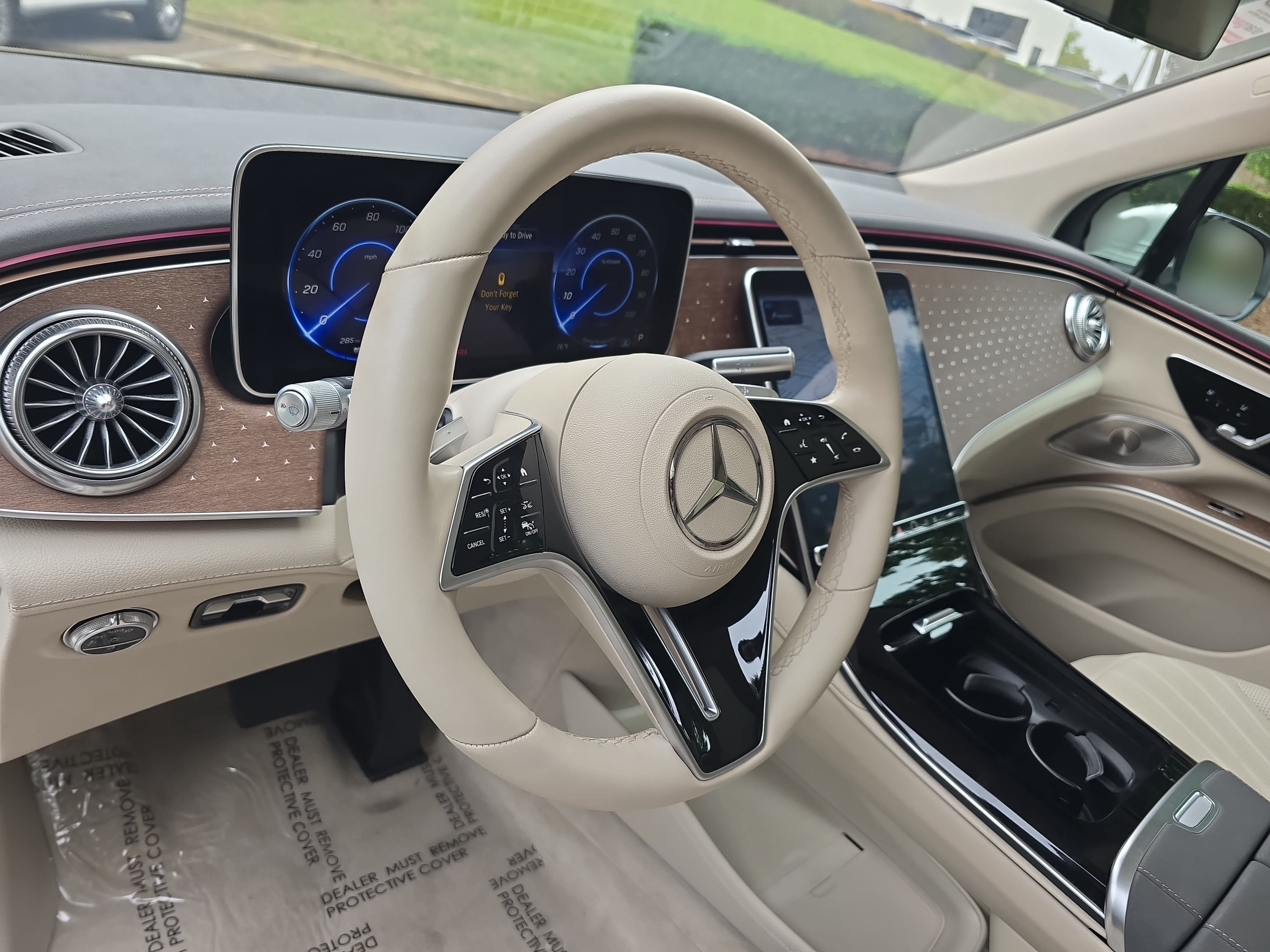 Certified 2023 Mercedes-Benz EQS 450+ SUV image 16
