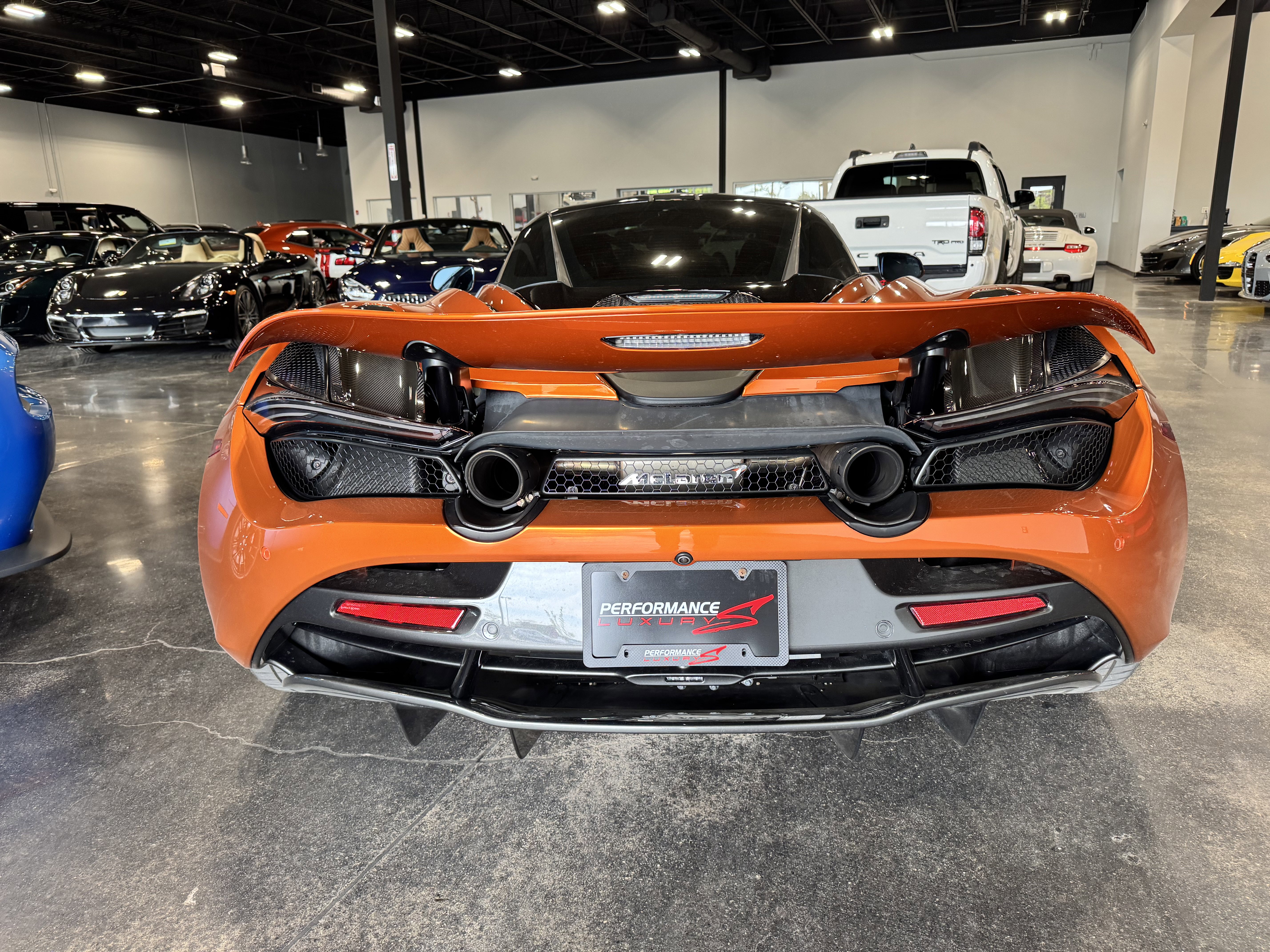 Used 2019 McLaren 720S Performance image 19