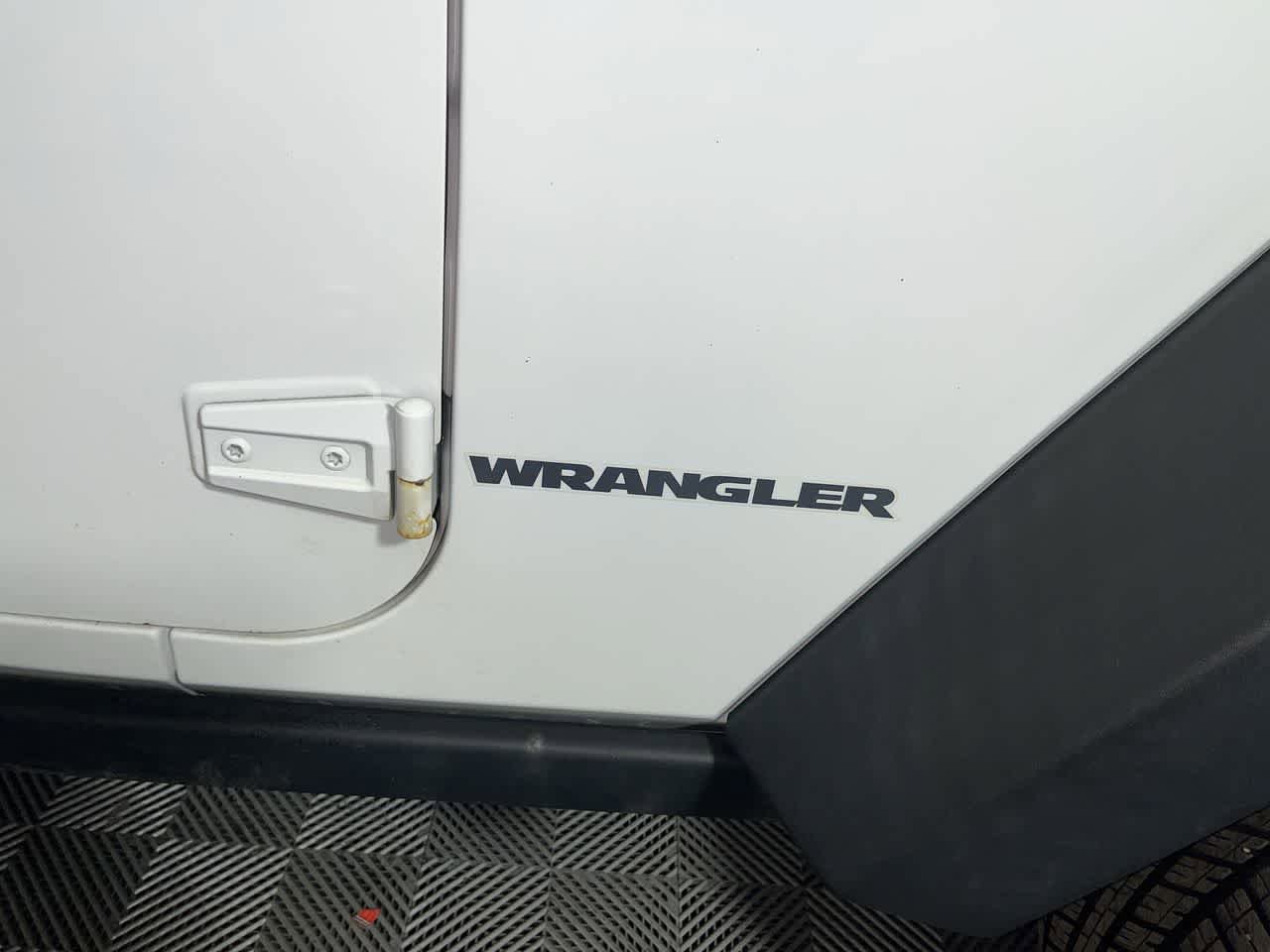 Used 2017 Jeep Wrangler Sport AWD/4WD image 11