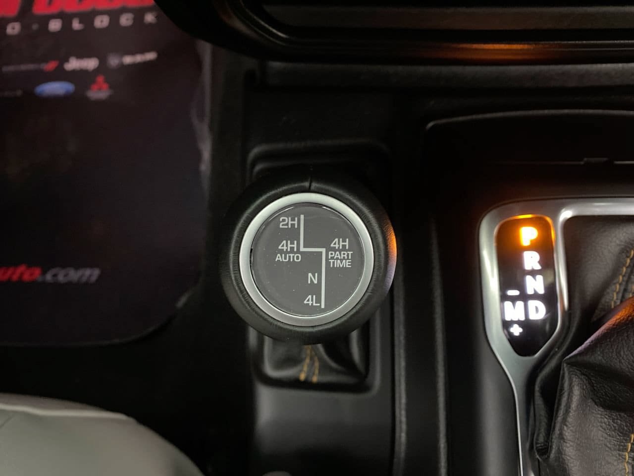 Used 2022 Jeep Wrangler Unlimited Sahara AWD/4WD image 21