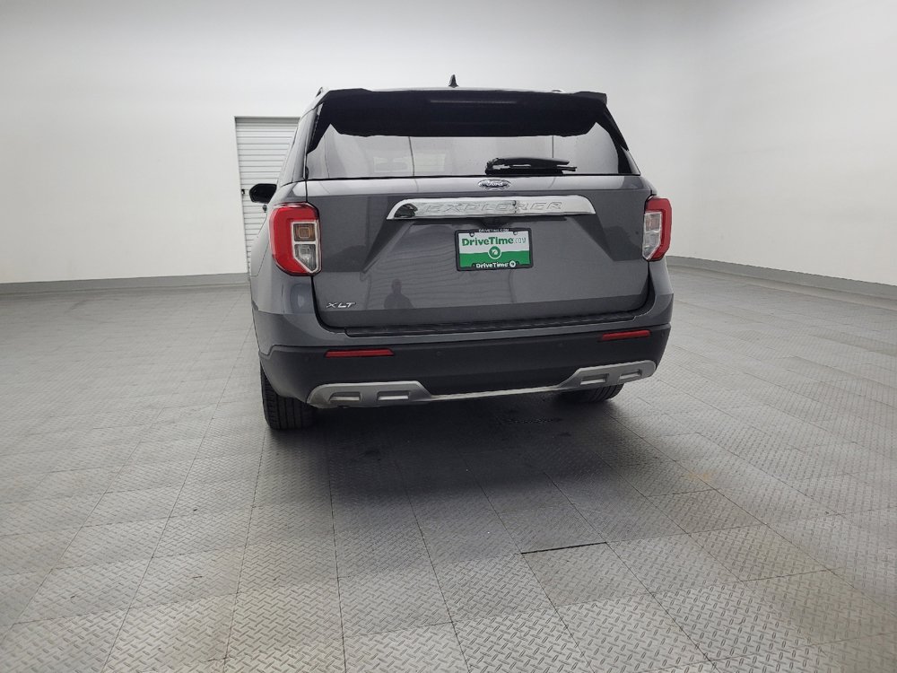 Used 2023 Ford Explorer XLT w/ Equipment Group 202A image 6