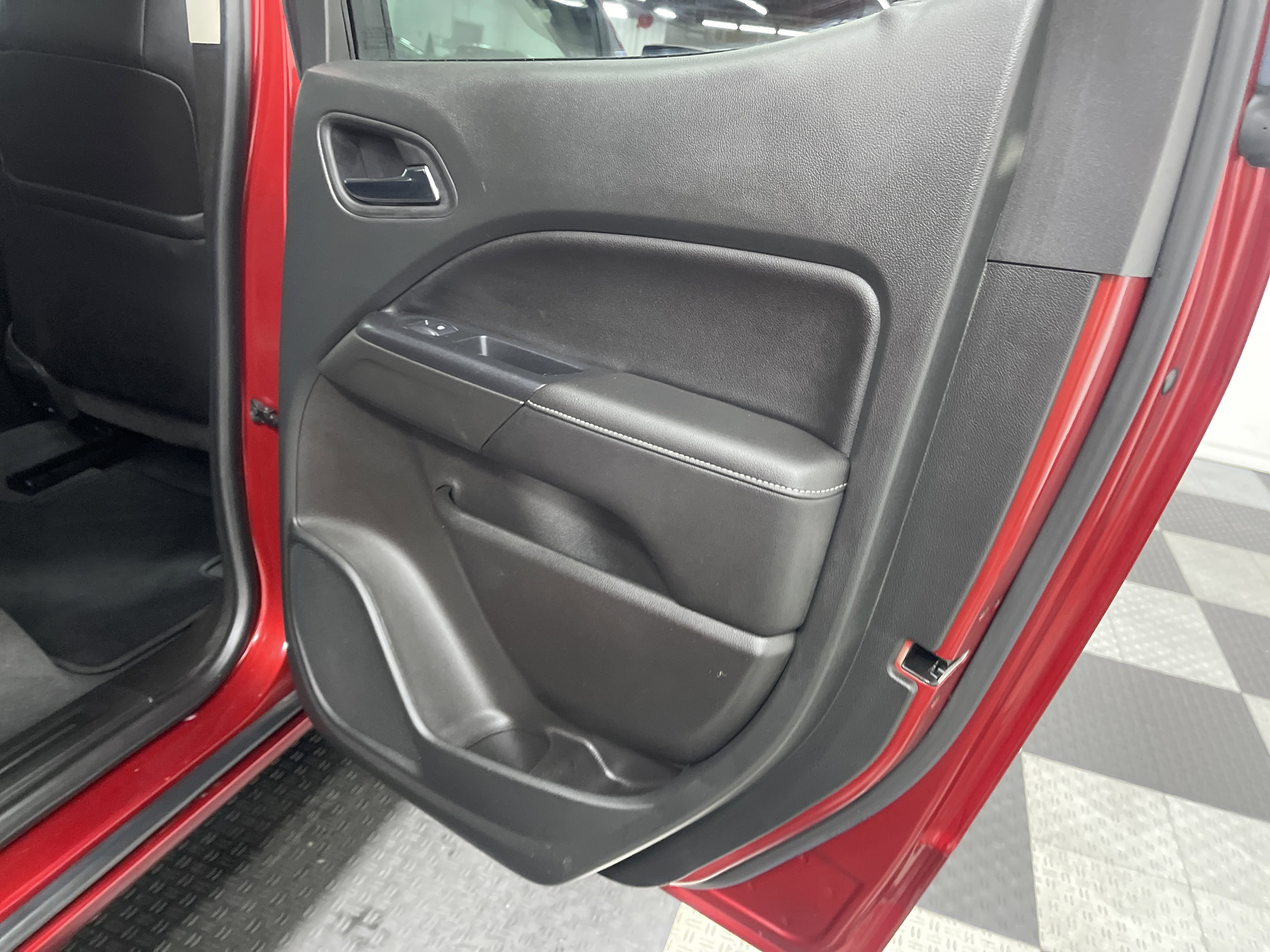 Used 2021 GMC Canyon Elevation w/ High Elevation Package image 18