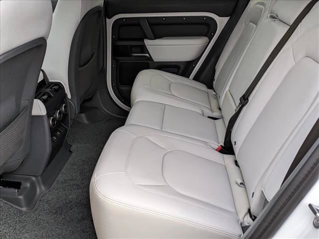 Certified 2025 Land Rover Defender 110 X-Dynamic SE AWD/4WD image 14