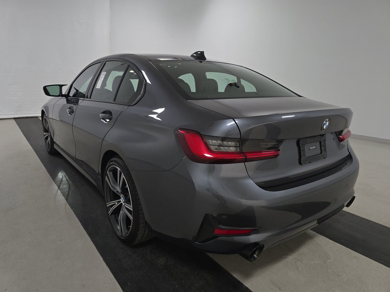 Used 2021 BMW 330i Sedan w/ Convenience Package image 8