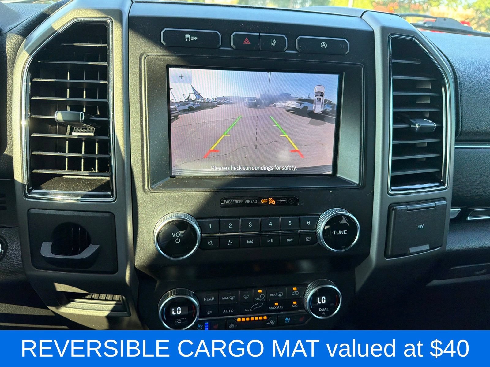 Used 2020 Ford Expedition XLT w/ Equipment Group 202A RWD image 12