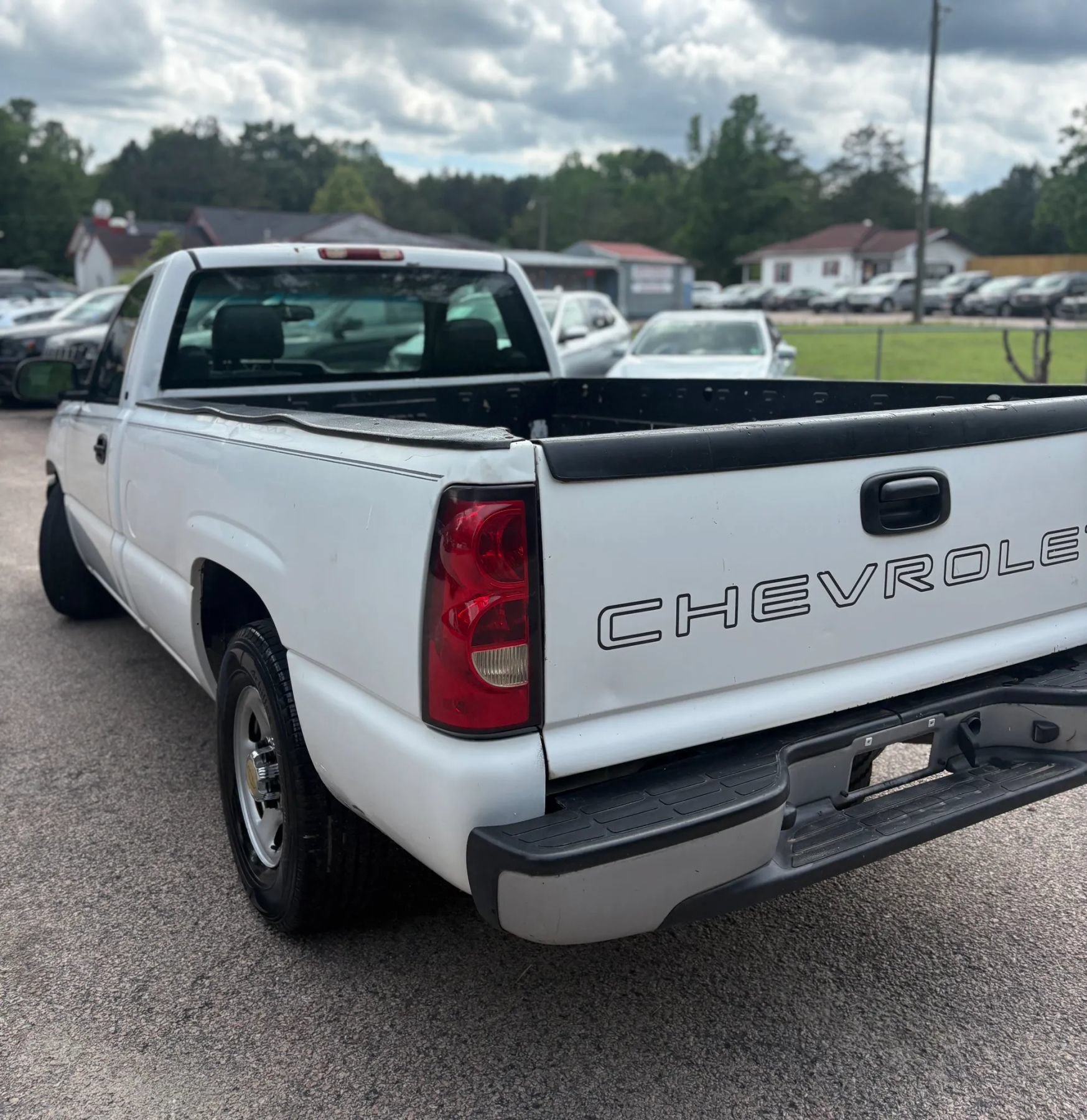 Used 2003 Chevrolet Silverado 1500 W/T RWD image 4