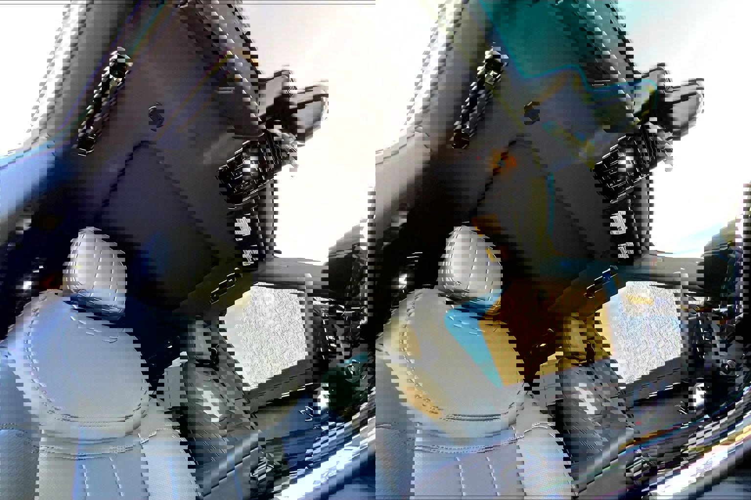 Used 2025 Land Rover Range Rover Sport Dynamic SE image 13