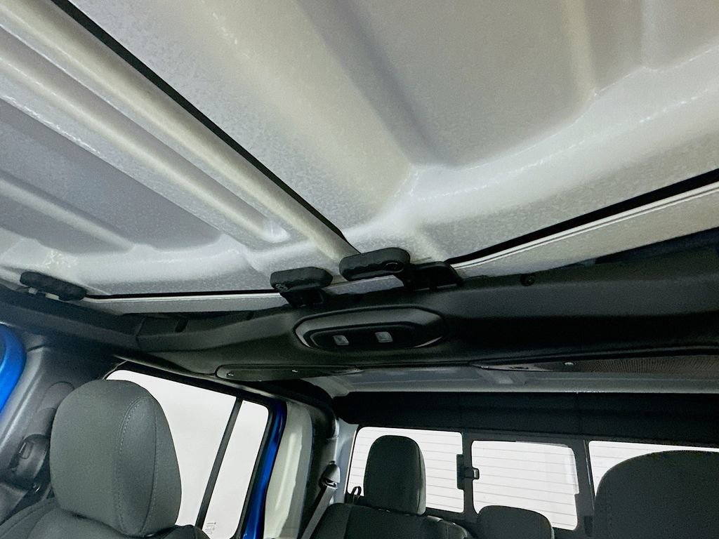 New 2026 Jeep Gladiator Mojave image 14