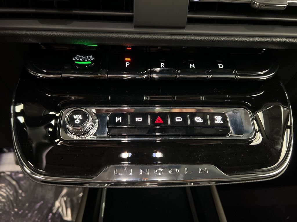 New 2025 Lincoln Corsair Grand Touring w/ Equipment Group 301A AWD/4WD image 14