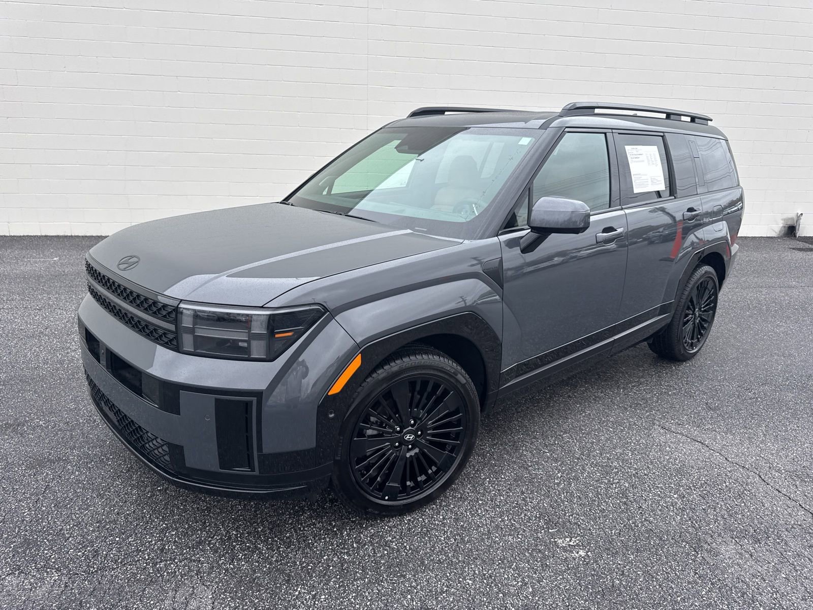 Used 2026 Hyundai Santa Fe Calligraphy image 1