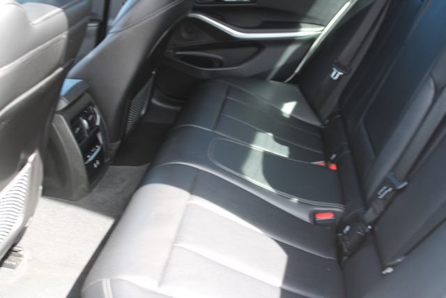 Used 2022 BMW 330e w/ Convenience Package RWD image 40