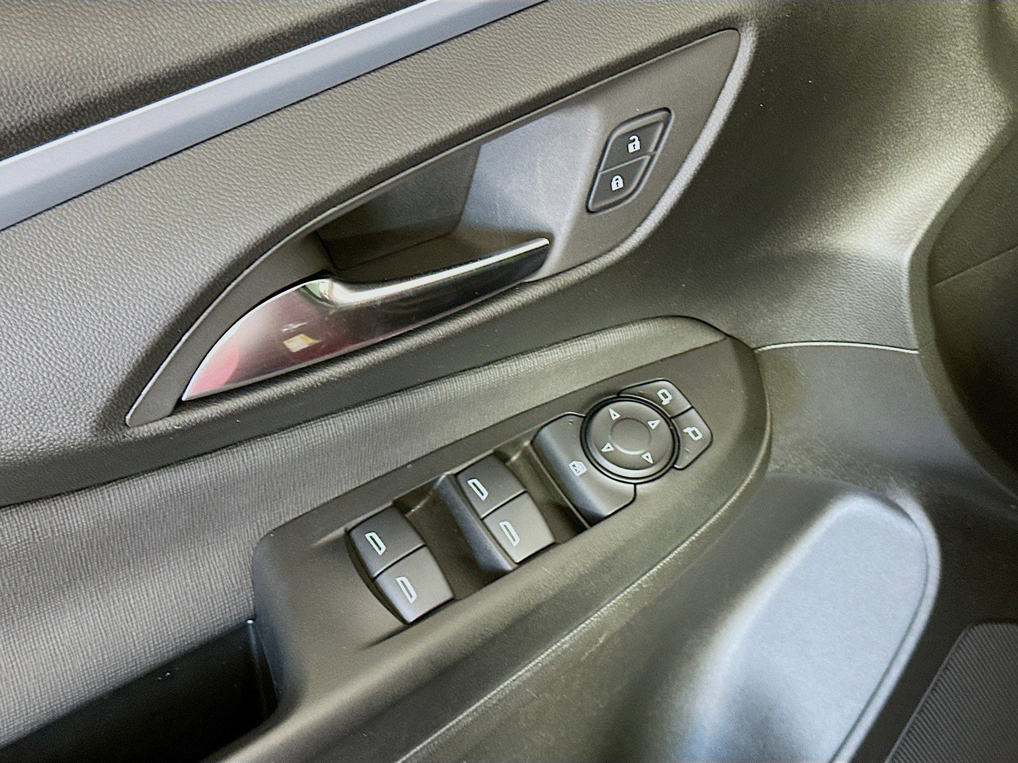 Used 2024 Buick Envista Preferred image 15
