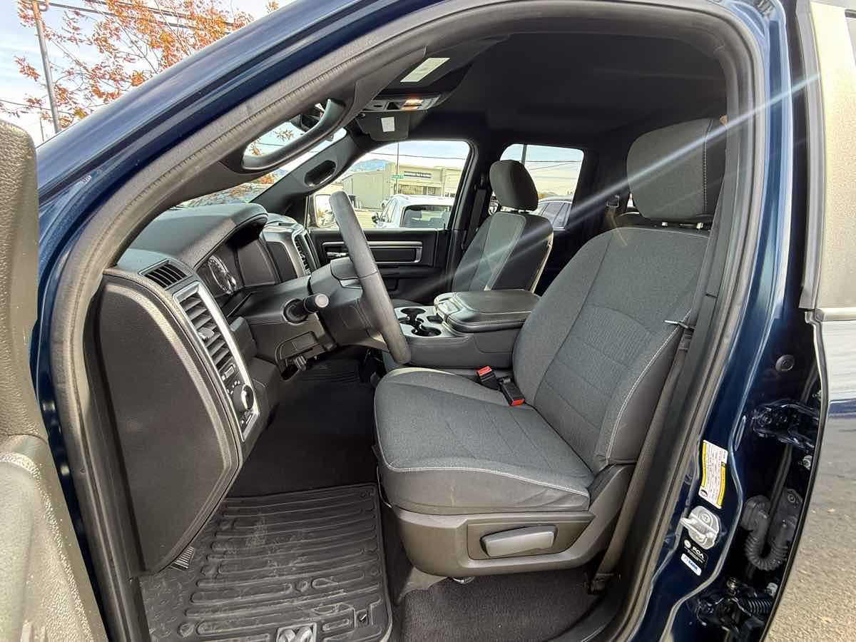 Used 2021 RAM 1500 Classic Warlock w/ Electronics Group image 4