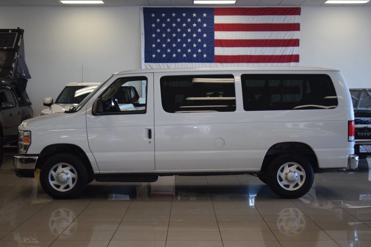 Used 2014 Ford E-350 and Econoline 350 XLT image 17