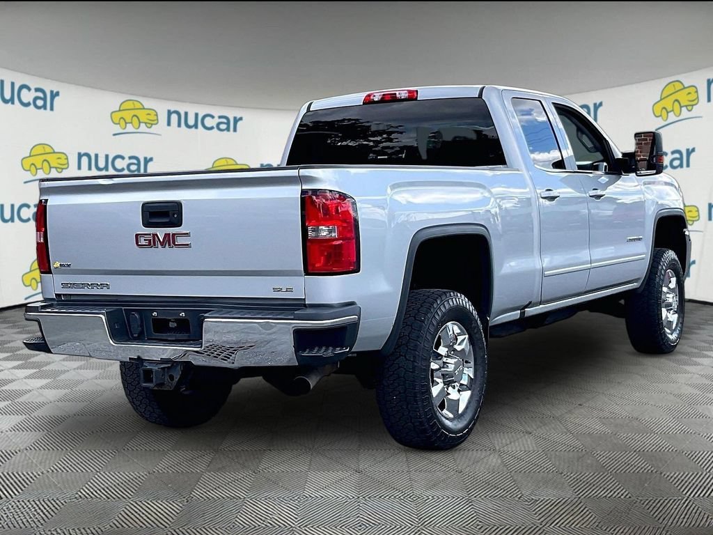 Used 2017 GMC Sierra 2500 SLE w/ HD SLE Preferred Plus Package AWD/4WD image 6