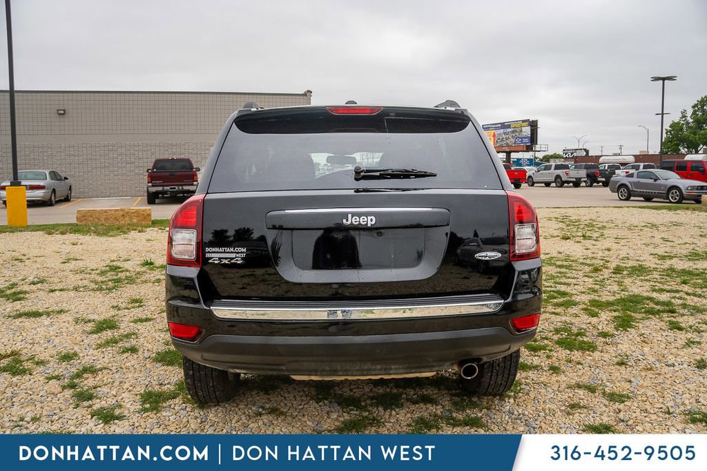 Used 2017 Jeep Compass High Altitude AWD/4WD image 29