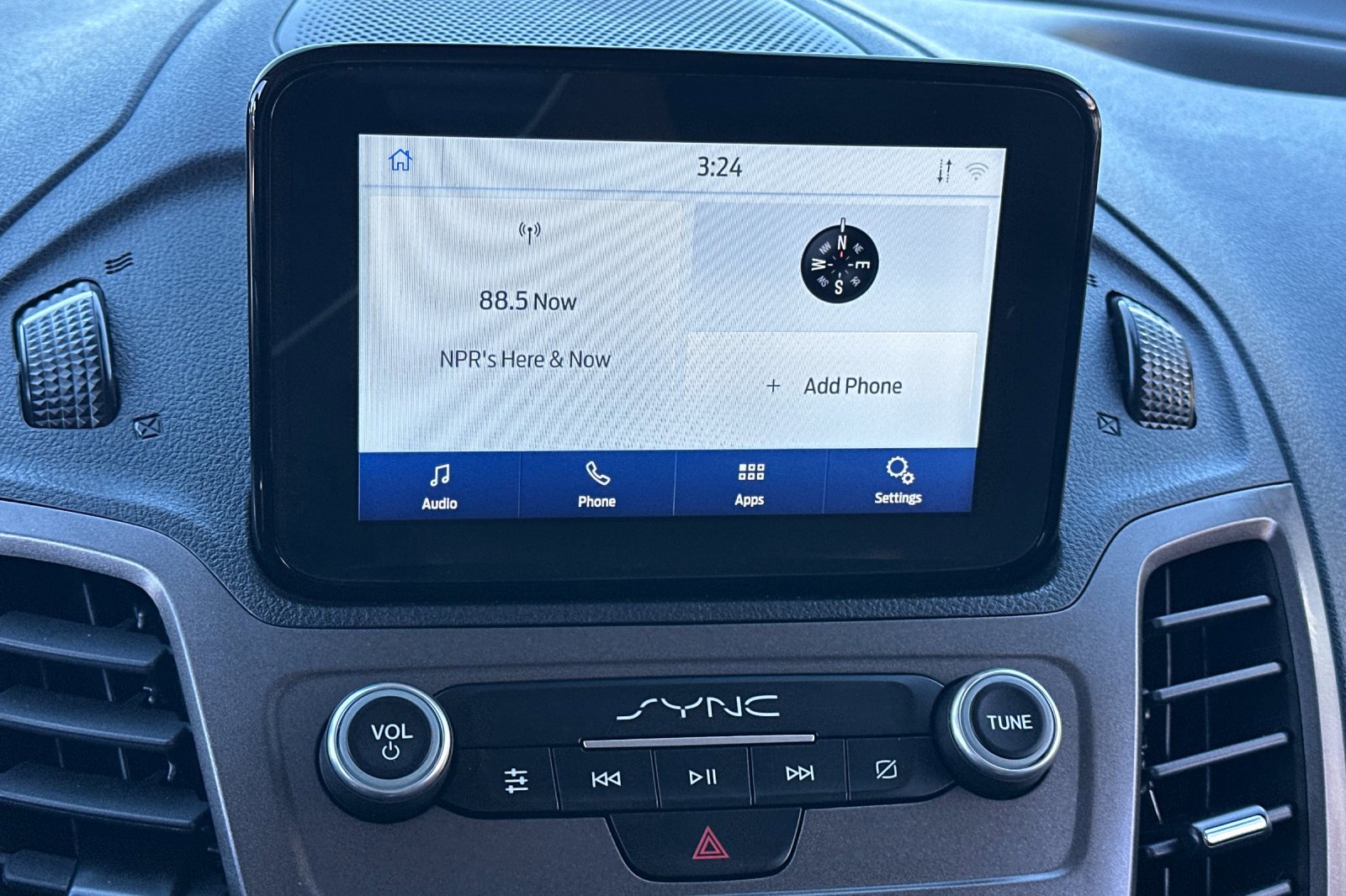 Used 2023 Ford Transit Connect XL image 16