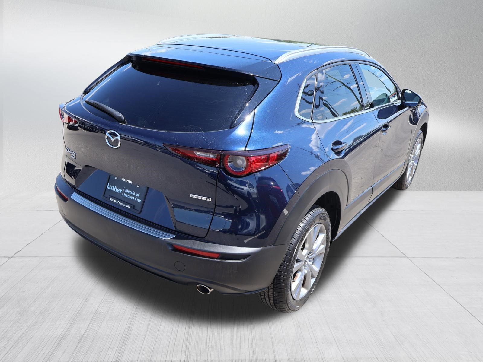 Used 2023 MAZDA CX-30 AWD 2.5 S w/ Premium Package image 7