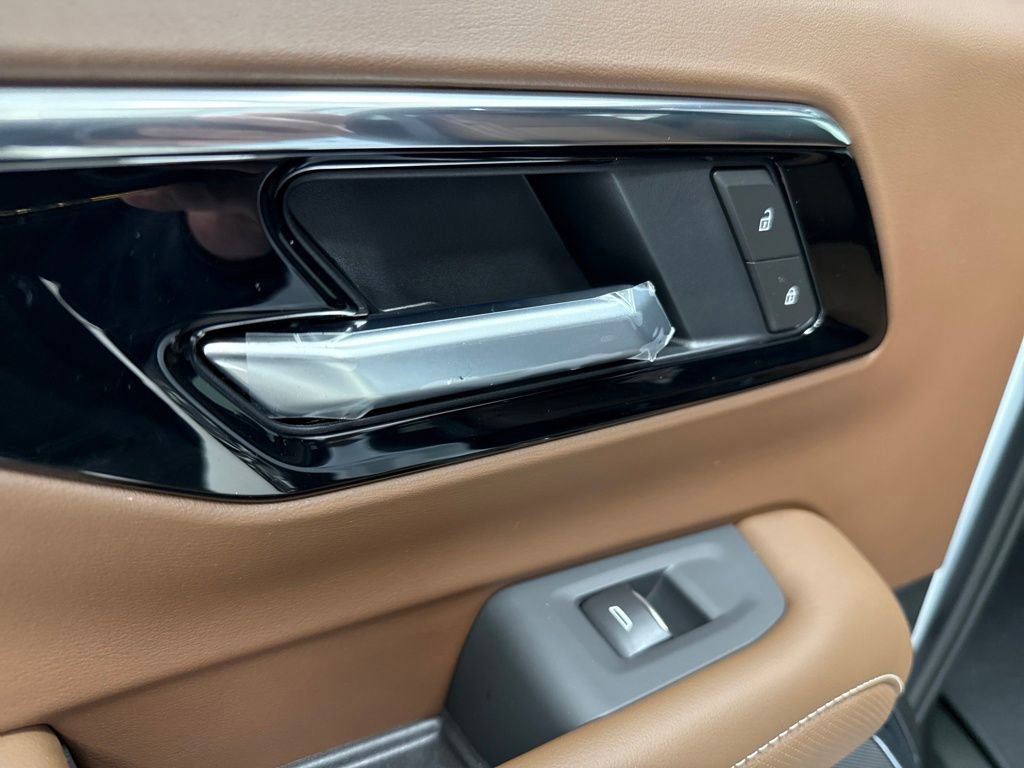 New 2026 Chevrolet Tahoe High Country image 19