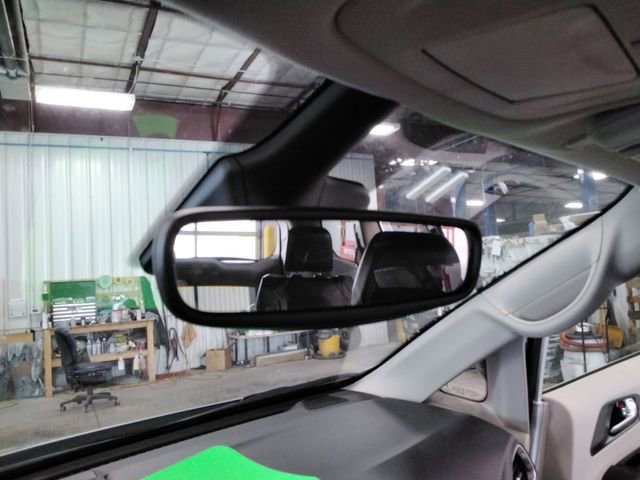 Used 2024 Chrysler Pacifica Touring-L image 24