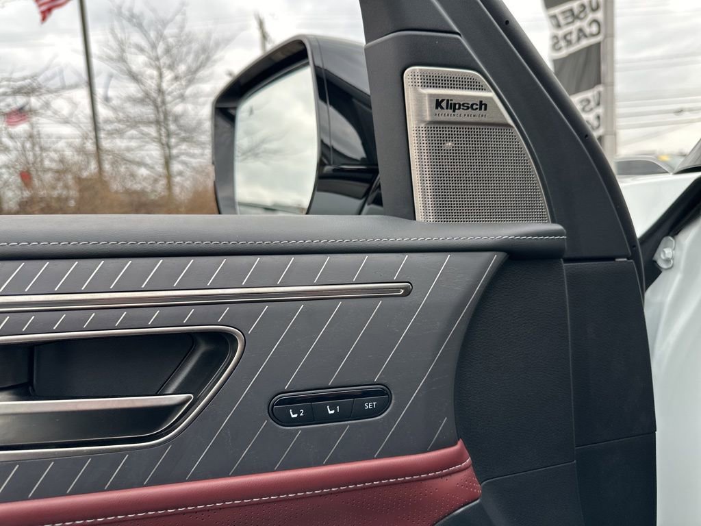 New 2026 INFINITI QX80 Autograph w/ Premium Cargo Package image 34