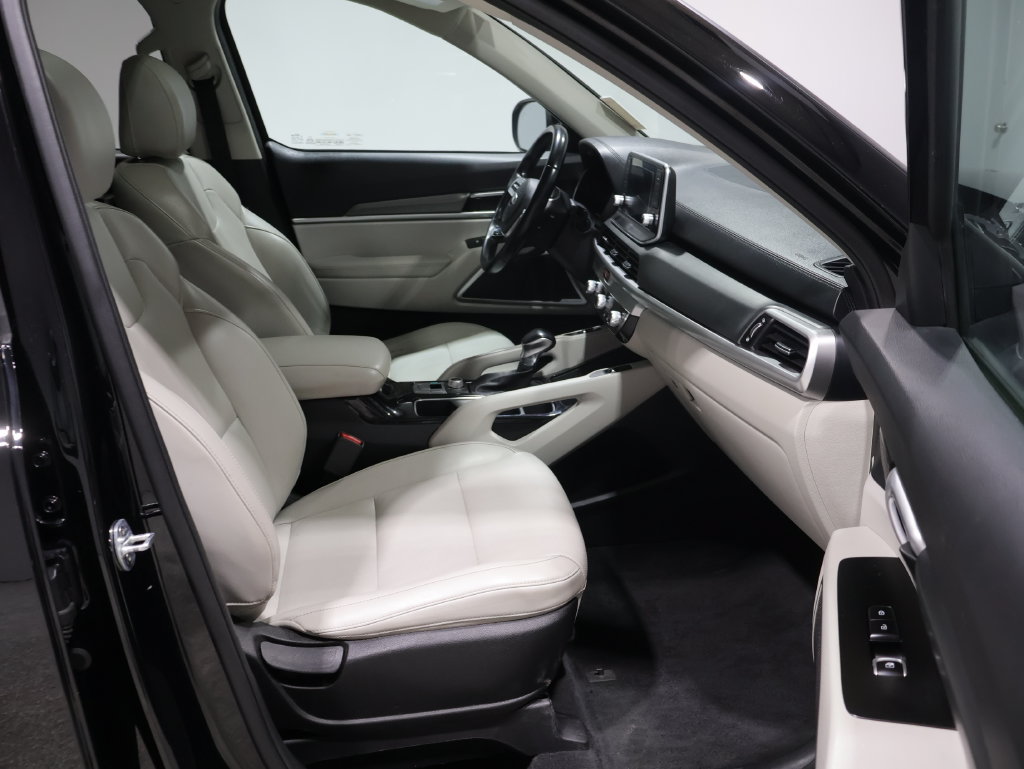 Used 2020 Kia Telluride S AWD/4WD image 23