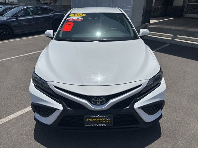 Certified 2022 Toyota Camry SE FWD image 3
