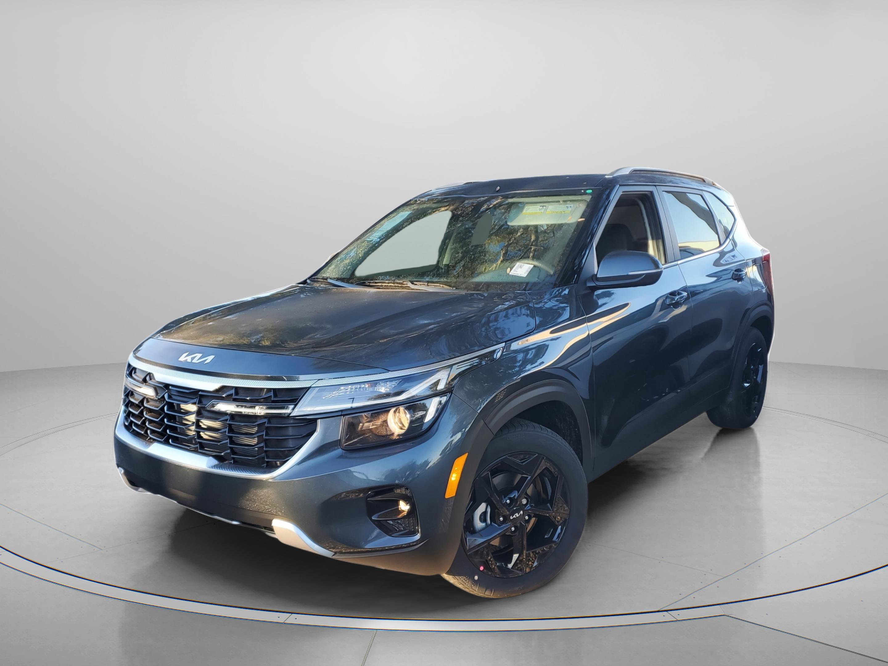 New 2026 Kia Seltos EX w/ EX Sunroof Package image 2