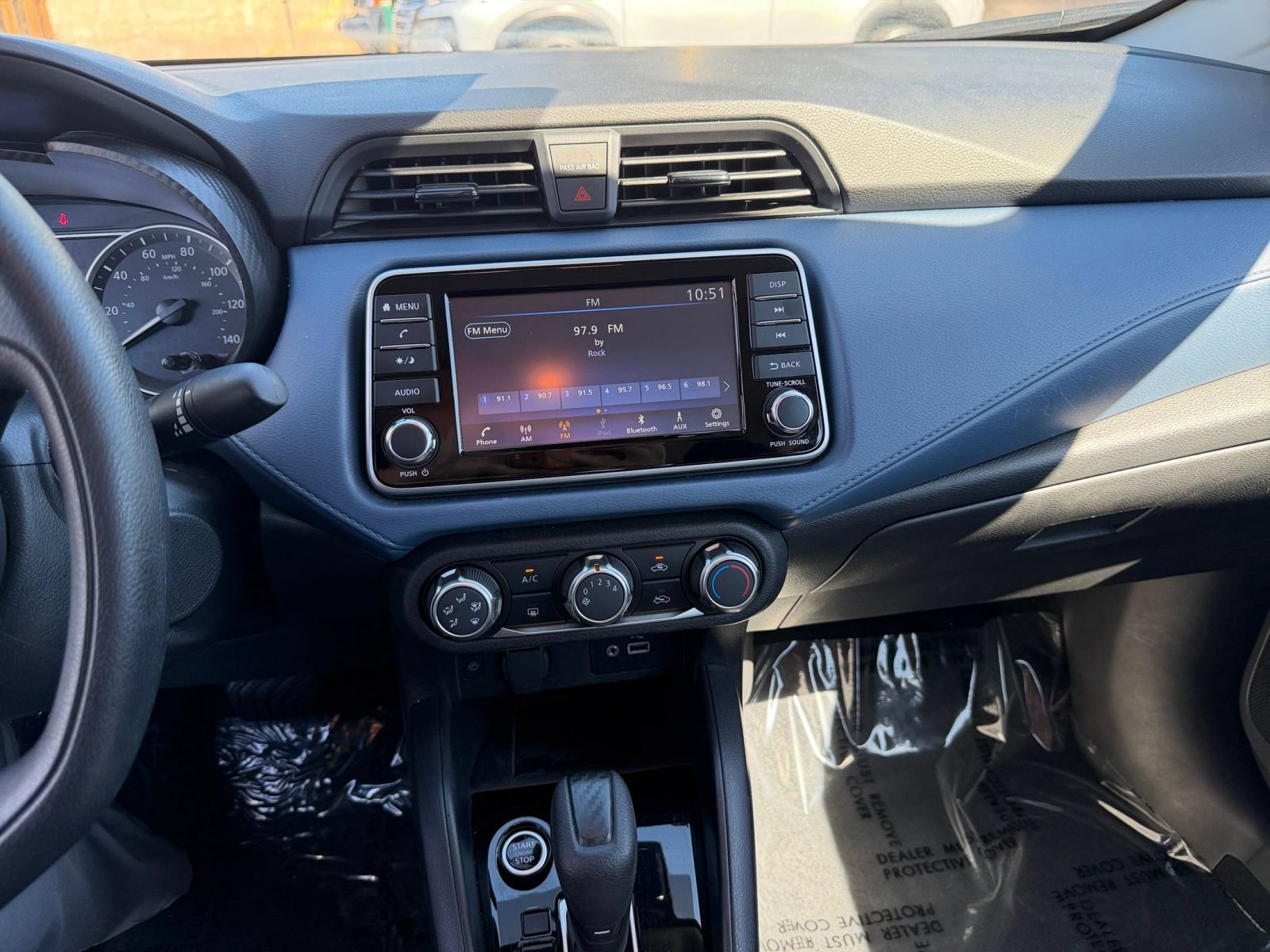 Used 2025 Nissan Versa SV FWD image 16