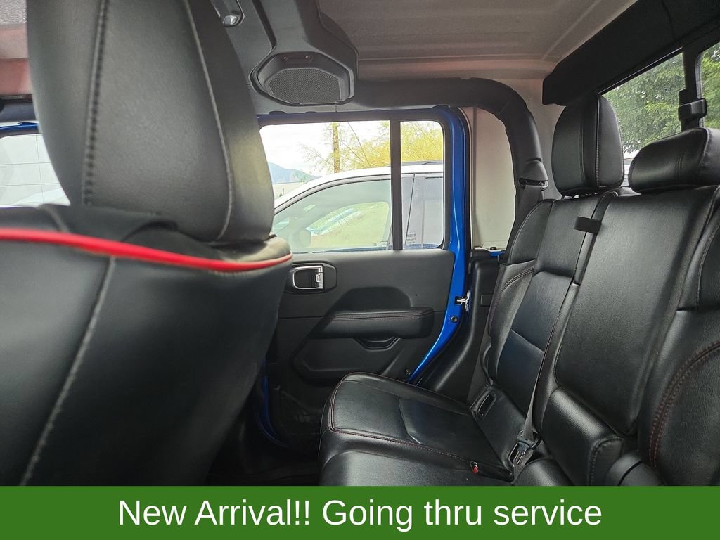 Used 2021 Jeep Gladiator Rubicon AWD/4WD image 4