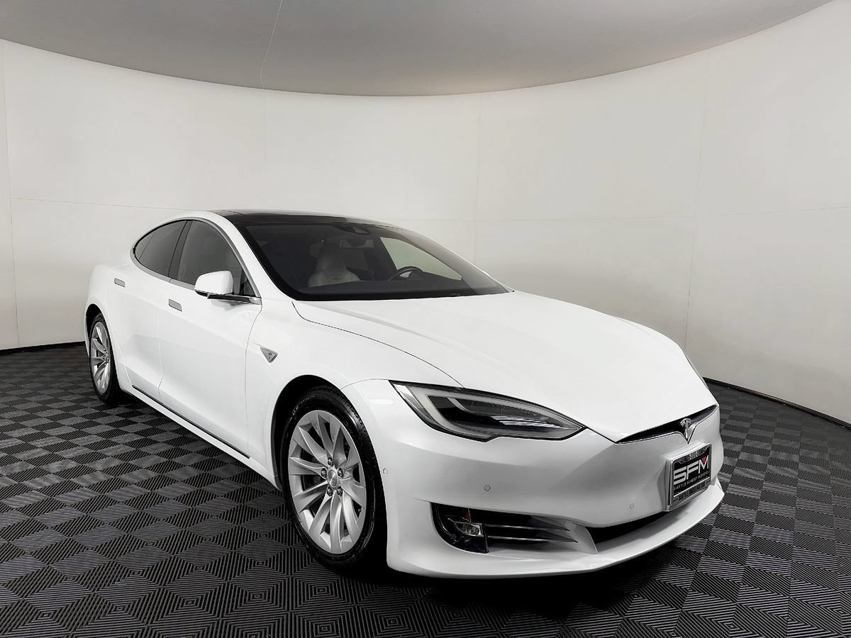Used 2016 Tesla Model S 70D AWD/4WD image 6