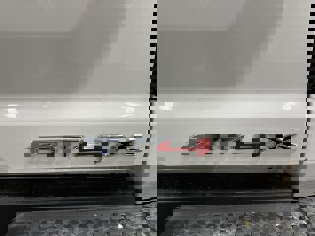 Used 2024 GMC Canyon AT4X w/ AT4X AEV Edition image 31