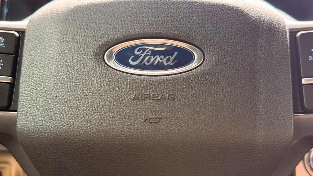 Used 2021 Ford F150 Lariat w/ Equipment Group 502A High AWD/4WD image 22