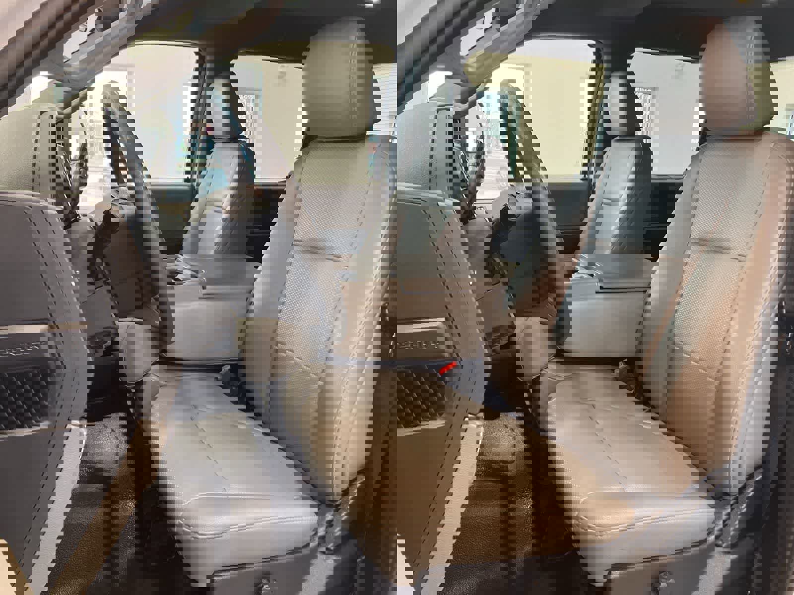 Used 2022 Ford F350 XL w/ Power Equipment Group image 11