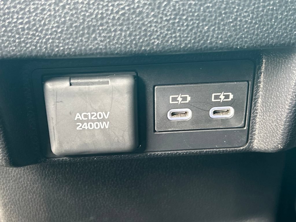Used 2024 Toyota Tacoma 4x4 Double Cab Hybrid image 21
