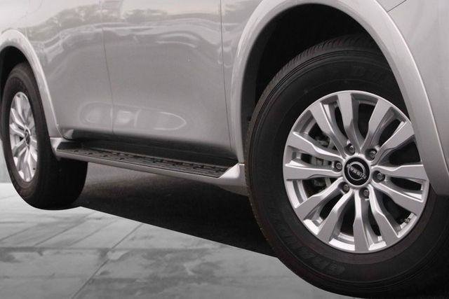 Used 2024 Nissan Armada SV w/ Cargo Package AWD/4WD image 3