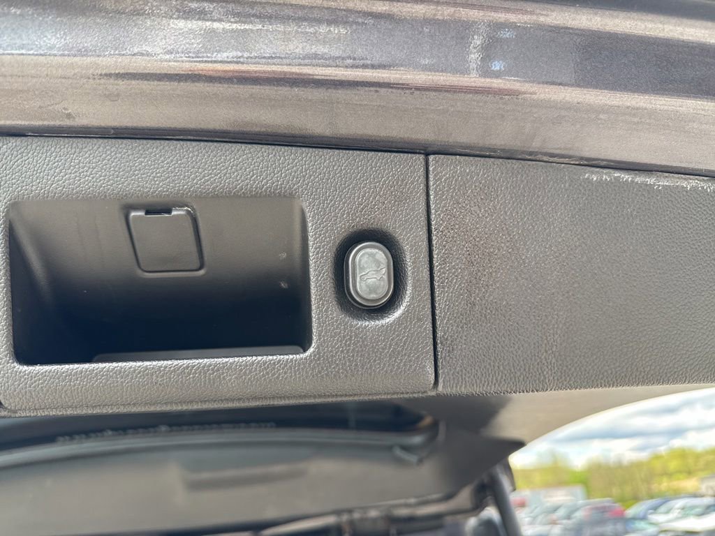 Used 2018 Chevrolet Tahoe LT AWD/4WD image 52