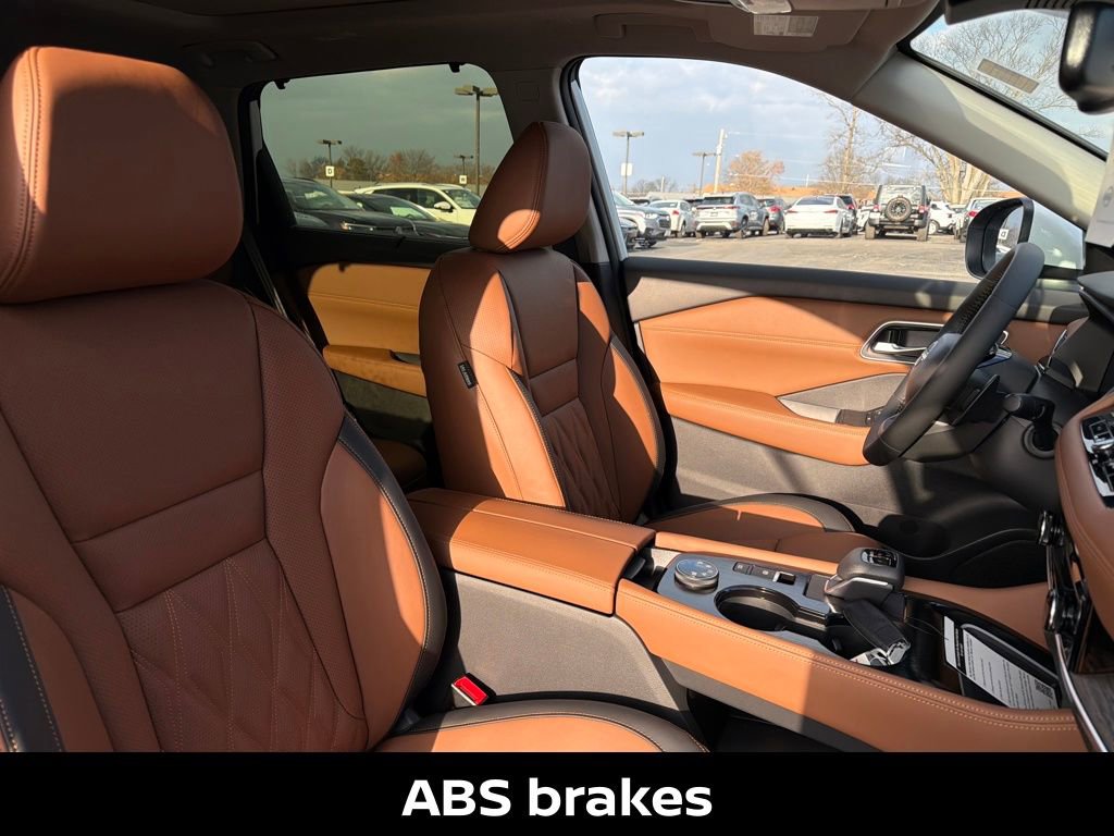 New 2026 Nissan Rogue Platinum w/ Tech Package image 39