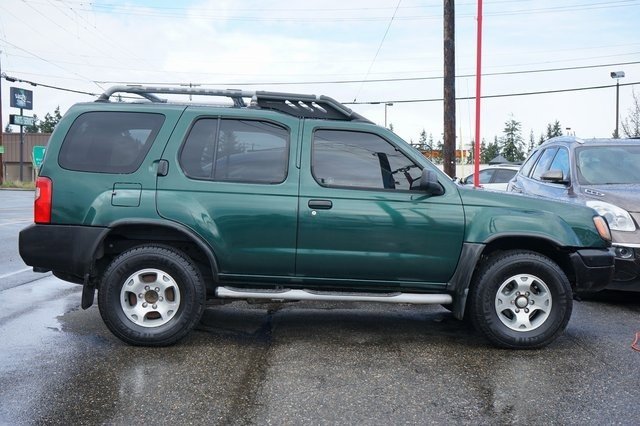 Used 2000 Nissan Xterra XE image 2