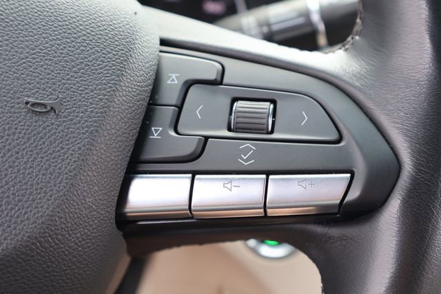 Used 2023 Cadillac CT4 Luxury w/ Sun And Sound Package image 23